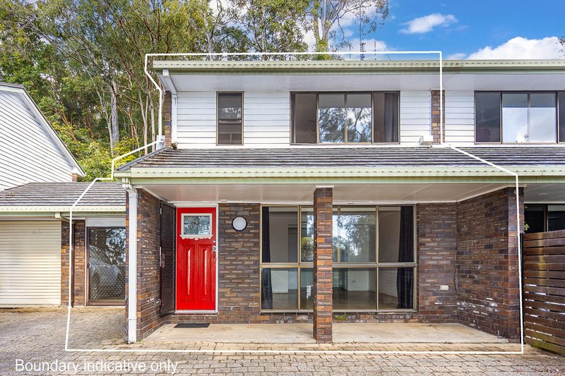 Photo - 2/6 Sherwood Close, Mudgeeraba QLD 4213 - Image 4