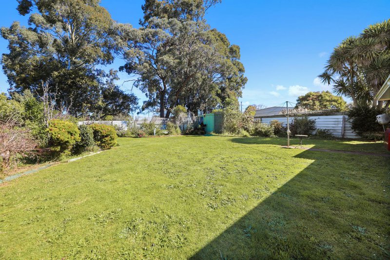 Photo - 26 Shingler Street, Leongatha VIC 3953 - Image 14