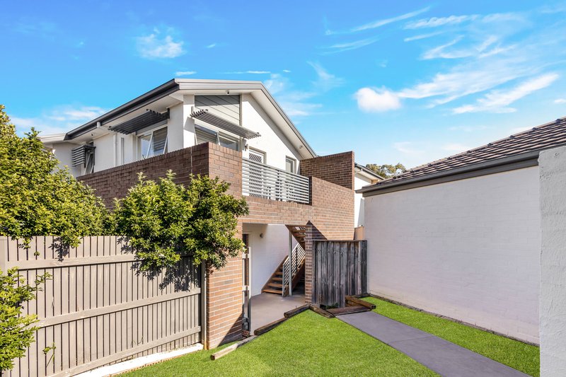 Photo - 26 Sierra Avenue, Middleton Grange NSW 2171 - Image 7