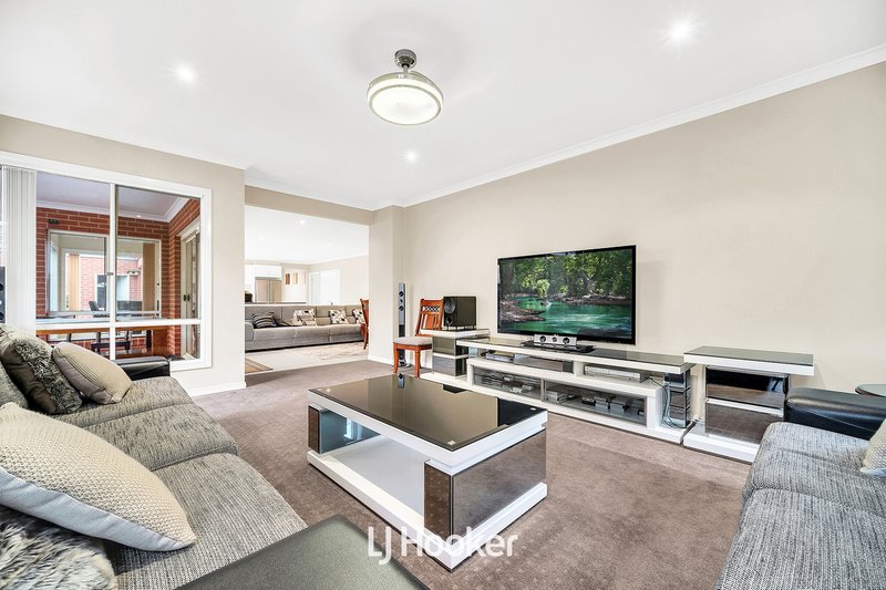 Photo - 26 Sigvard Boulevard, Hallam VIC 3803 - Image 7