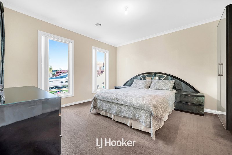 Photo - 26 Sigvard Boulevard, Hallam VIC 3803 - Image 16