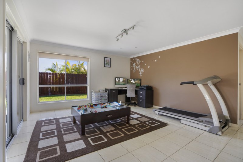 Photo - 26 Silvereye Street, Sippy Downs QLD 4556 - Image 6