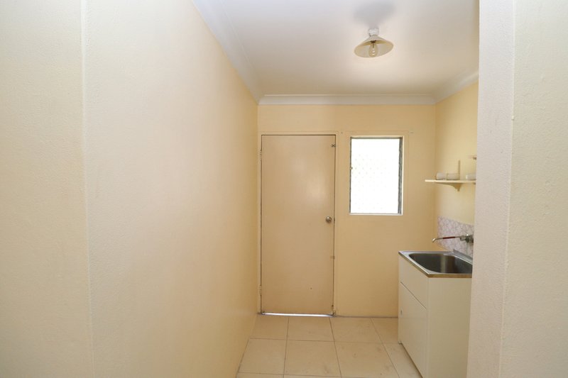 Photo - 26 Sixth Avenue, Home Hill QLD 4806 - Image 10