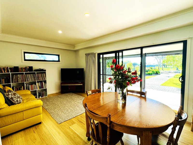 Photo - 26 Smith Street, Heywood VIC 3304 - Image 7