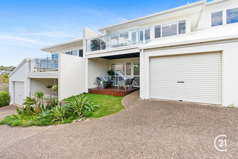 Photo - 2/6 Sobraon Street, Sunrise Beach QLD 4567 - Image 16