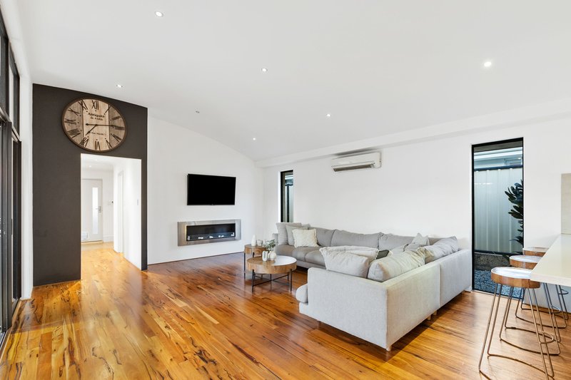 Photo - 26 Somerly Drive, Clarkson WA 6030 - Image 14