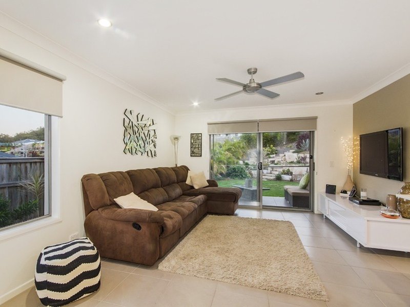 Photo - 26 Sormano Street, Reedy Creek QLD 4227 - Image 12