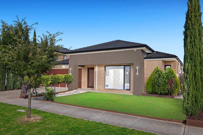 26 Spearmint Boulevard, Manor Lakes VIC 3024