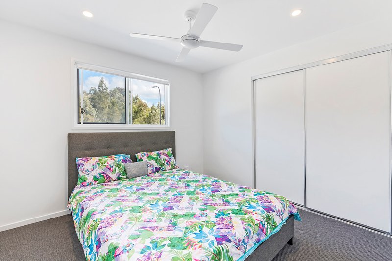 Photo - 26 Splendor Place, Birtinya QLD 4575 - Image 6