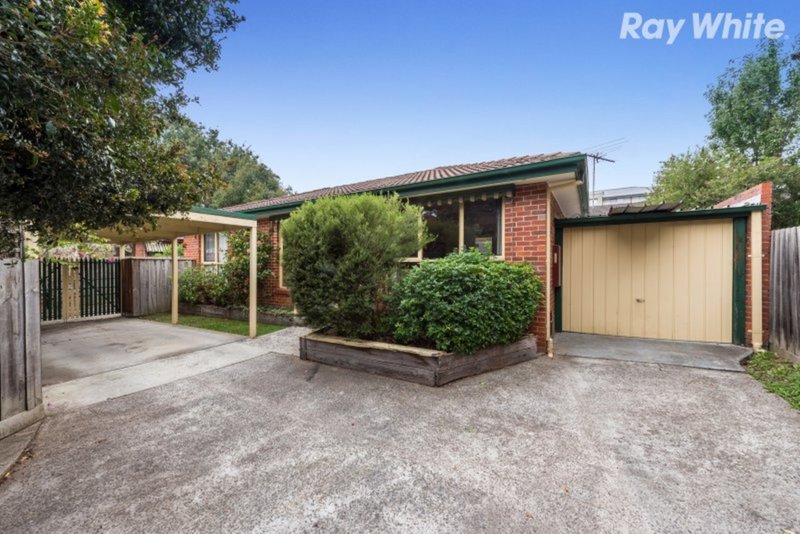 Photo - 2/6 Springfield Avenue, Croydon VIC 3136 - Image 8