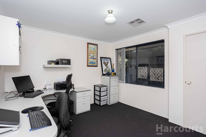 Photo - 26 St Helens Grove, Landsdale WA 6065 - Image 22