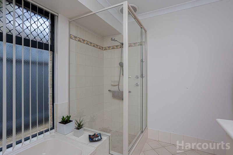 Photo - 26 St Helens Grove, Landsdale WA 6065 - Image 23