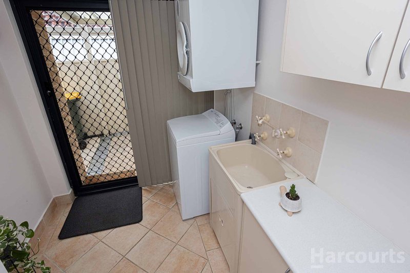 Photo - 26 St Helens Grove, Landsdale WA 6065 - Image 26