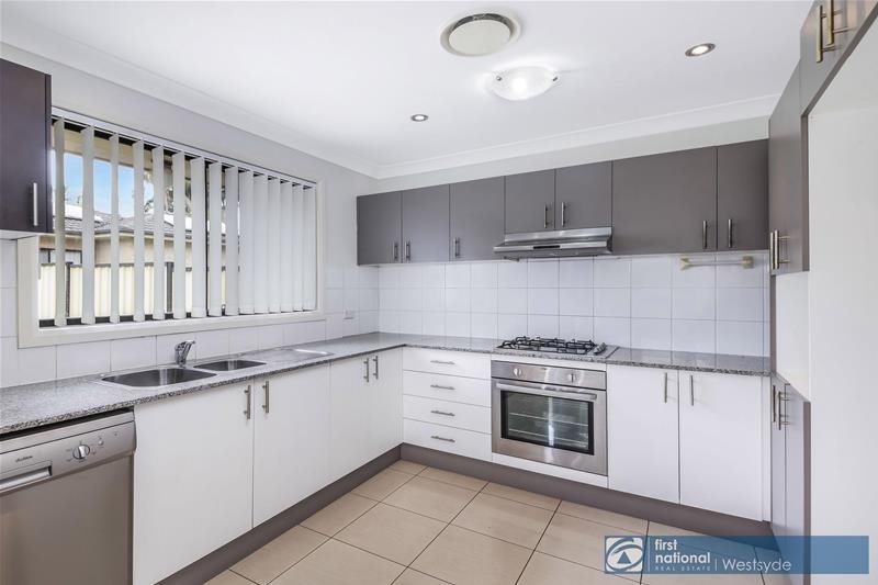 Photo - 26 Stapleton Street, Wentworthville NSW 2145 - Image 3