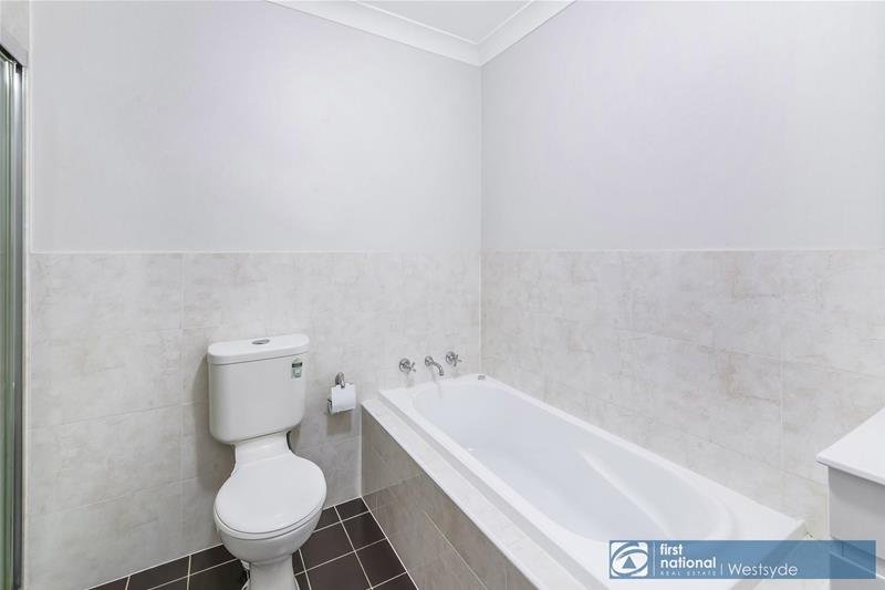 Photo - 26 Stapleton Street, Wentworthville NSW 2145 - Image 7