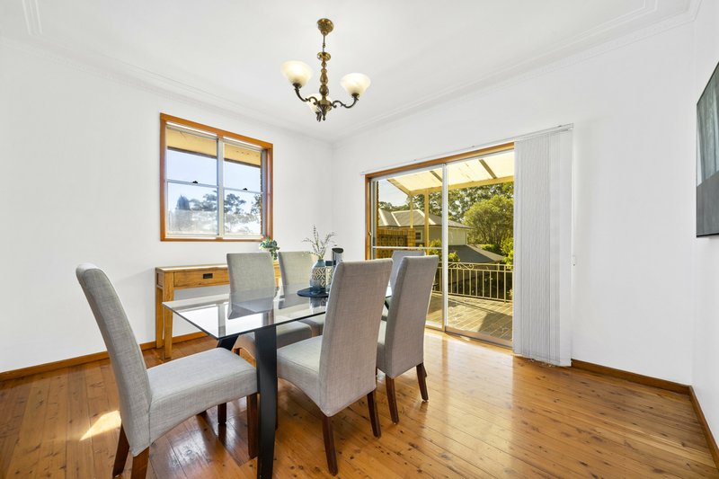 Photo - 26 Star Crescent, West Pennant Hills NSW 2125 - Image 3