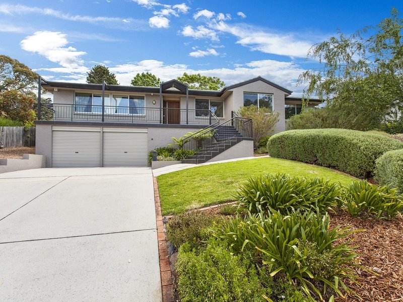 Photo - 26 Steinwedel Street, Farrer ACT 2607 - Image 2