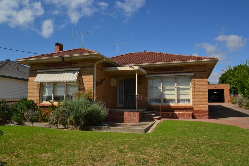 26 Stewart , Seymour VIC 3660