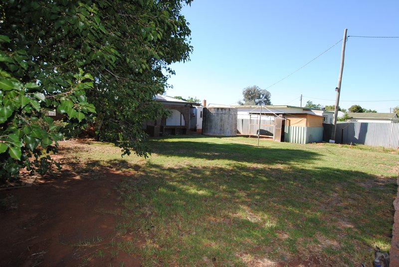 Photo - 26 Stipa Street, Goolgowi NSW 2652 - Image 5