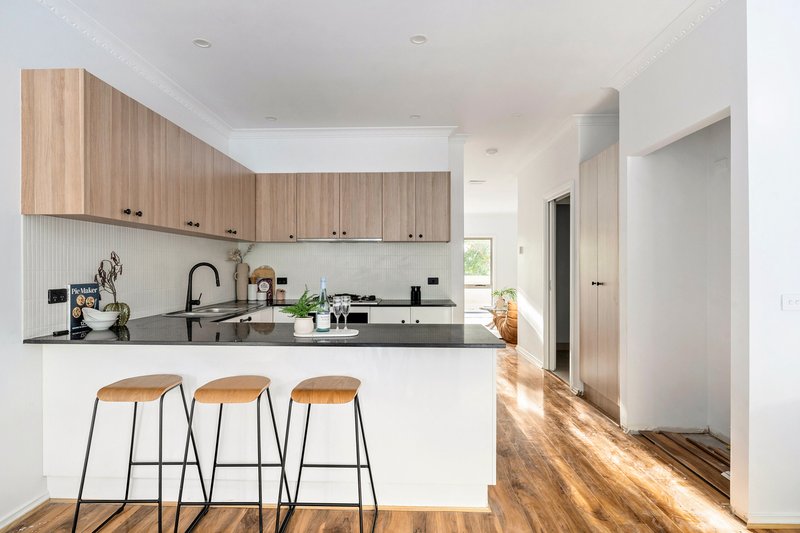 Photo - 26 Stockade Avenue, Coburg VIC 3058 - Image 6