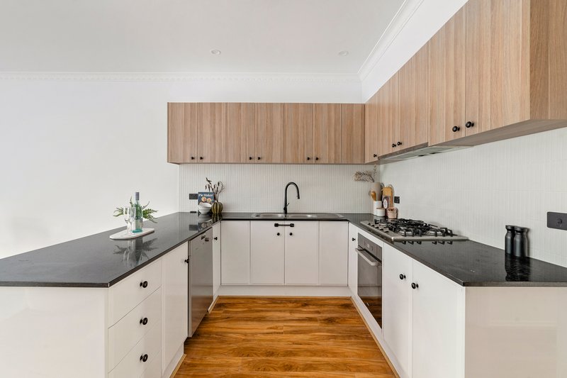 Photo - 26 Stockade Avenue, Coburg VIC 3058 - Image 7