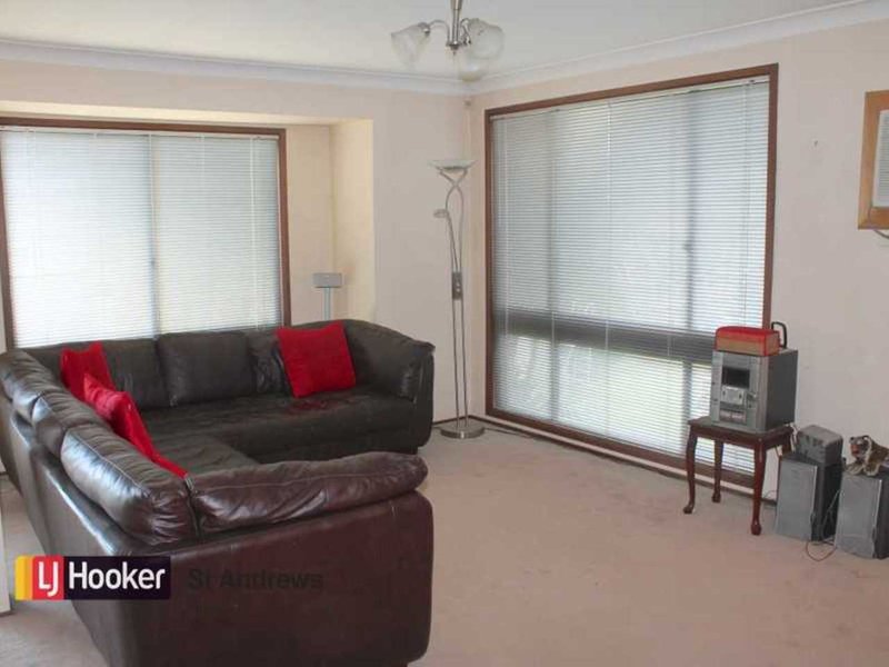 Photo - 26 Stranraer Drive, St Andrews NSW 2566 - Image 4