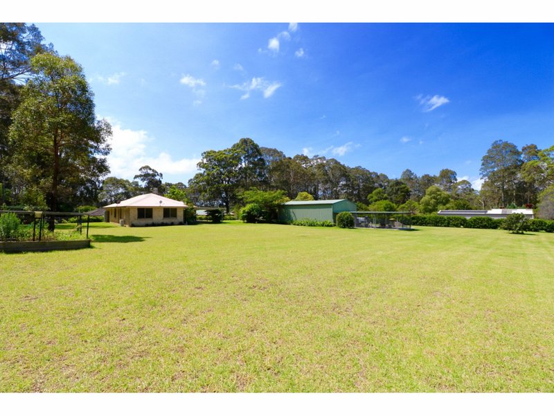 Photo - 26 Streamside Street, Woollamia NSW 2540 - Image 3