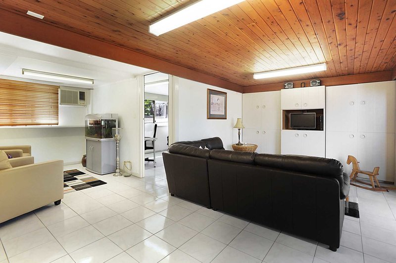 Photo - 26 Suncroft Street, Mount Gravatt QLD 4122 - Image 10