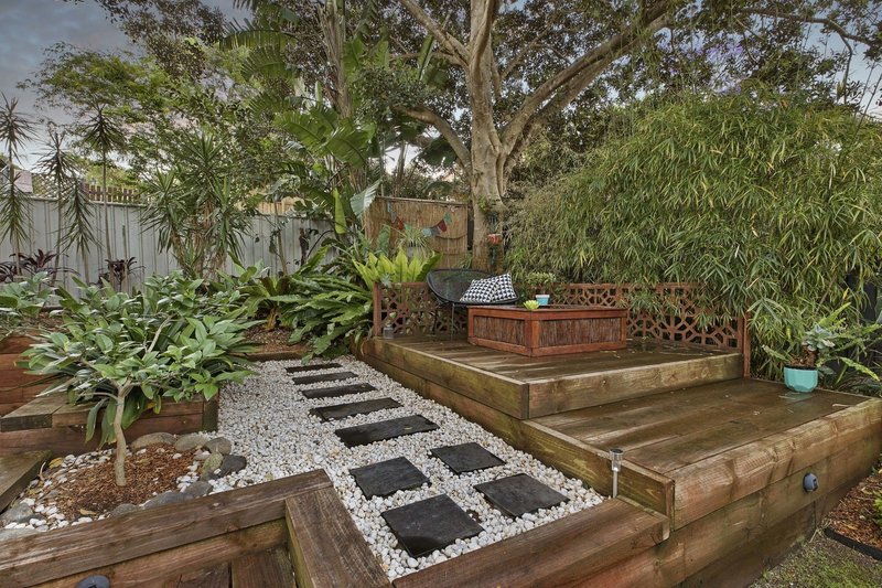 Photo - 26 Sundale Avenue, Terrigal NSW 2260 - Image 12