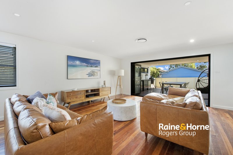 Photo - 26 Sunrise Avenue, Budgewoi NSW 2262 - Image 7