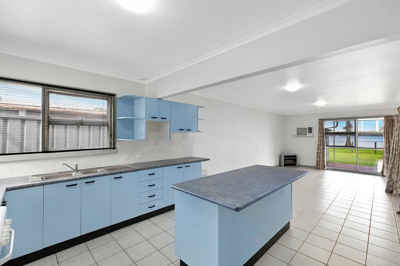 Photo - 26 Sunset Parade, Chain Valley Bay NSW 2259 - Image 15