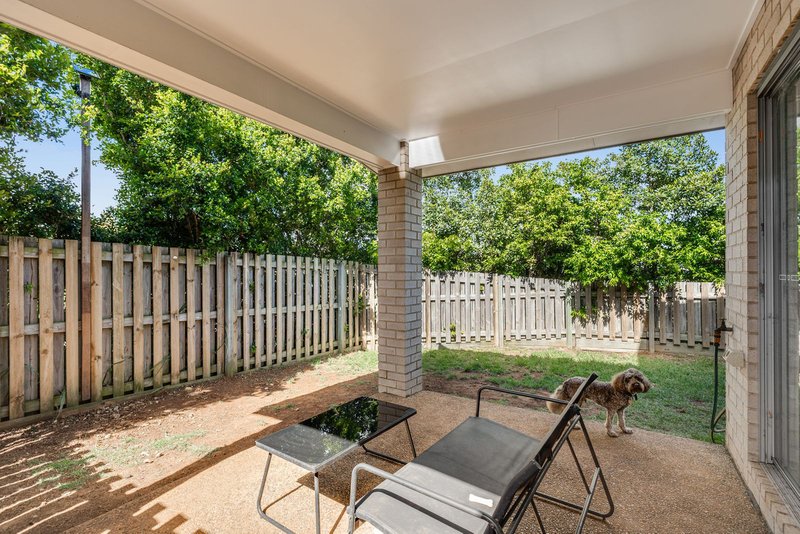 Photo - 2/6 Sweeney Street, Kearneys Spring QLD 4350 - Image 10