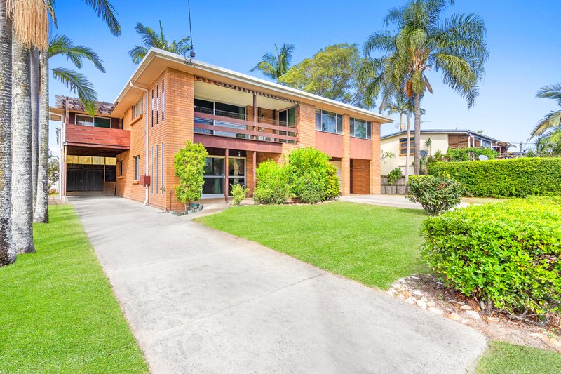 Photo - 26 Tallebudgera Drive, Palm Beach QLD 4221 - Image 2