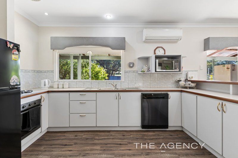 Photo - 26 Tamma Road, Bakers Hill WA 6562 - Image 15