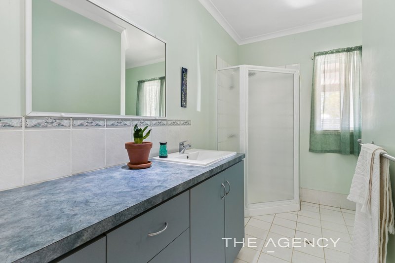 Photo - 26 Tamma Road, Bakers Hill WA 6562 - Image 18