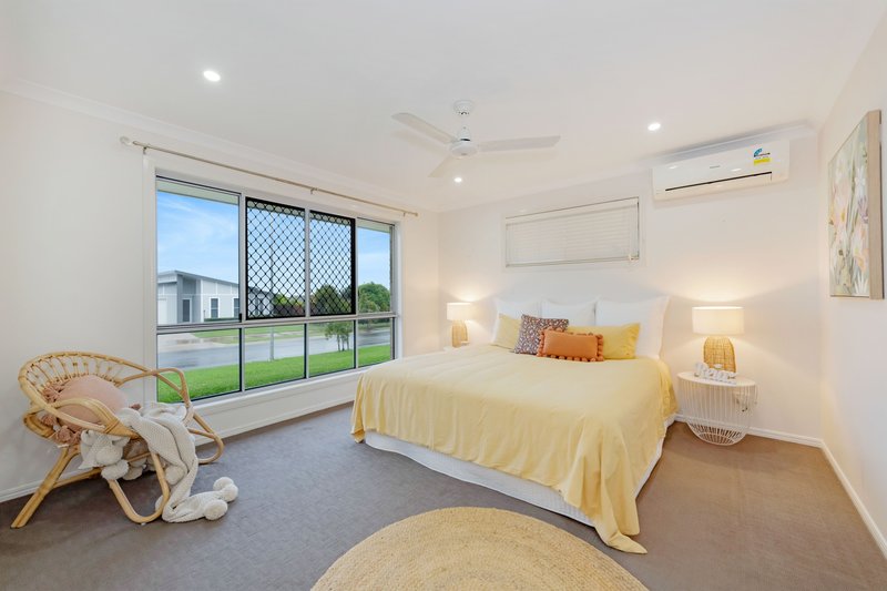 Photo - 26 Tamron Drive, Mount Pleasant QLD 4740 - Image 9