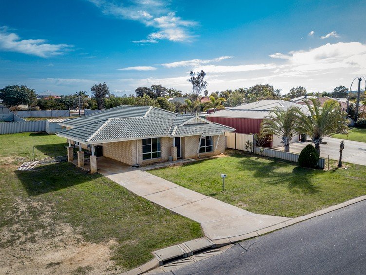 26 Tappak Street, Waggrakine WA 6530