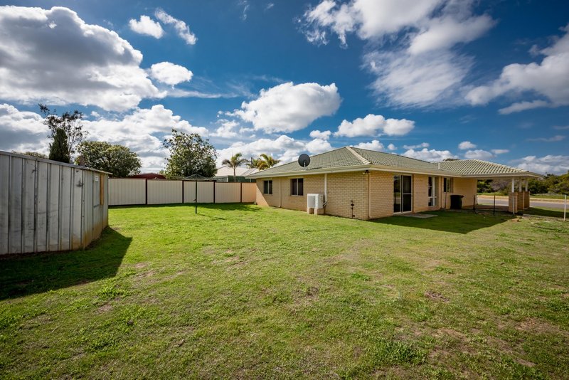 Photo - 26 Tappak Street, Waggrakine WA 6530 - Image 17