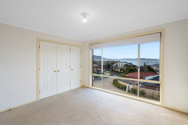 Photo - 2/6 Taree Street, Berriedale TAS 7011 - Image 8