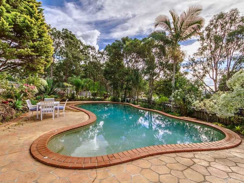 Photo - 26 Tarrant Drive, Mudgeeraba QLD 4213 - Image 8