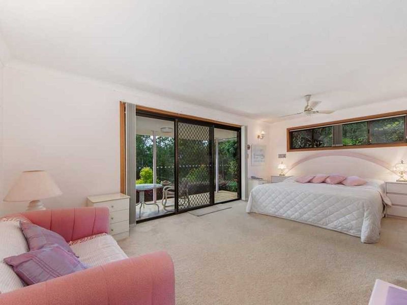 Photo - 26 Tarrant Drive, Mudgeeraba QLD 4213 - Image 15