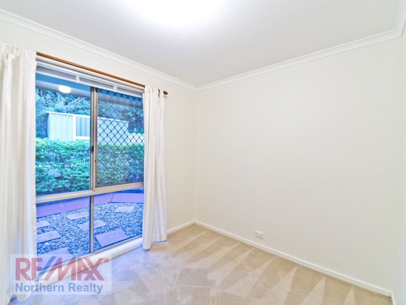 Photo - 26 Tetragona Drive, Arana Hills QLD 4054 - Image 14