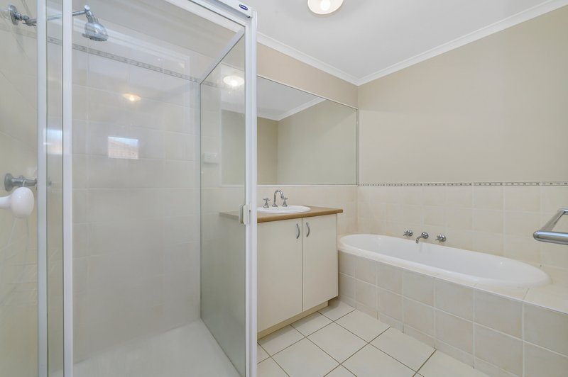 Photo - 26 The Glades , Taylors Hill VIC 3037 - Image 2