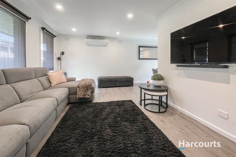 Photo - 2/6 Third Avenue, Rowville VIC 3178 - Image 2