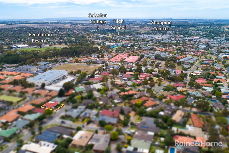 Photo - 26 Thornton Avenue, Sunbury VIC 3429 - Image 11