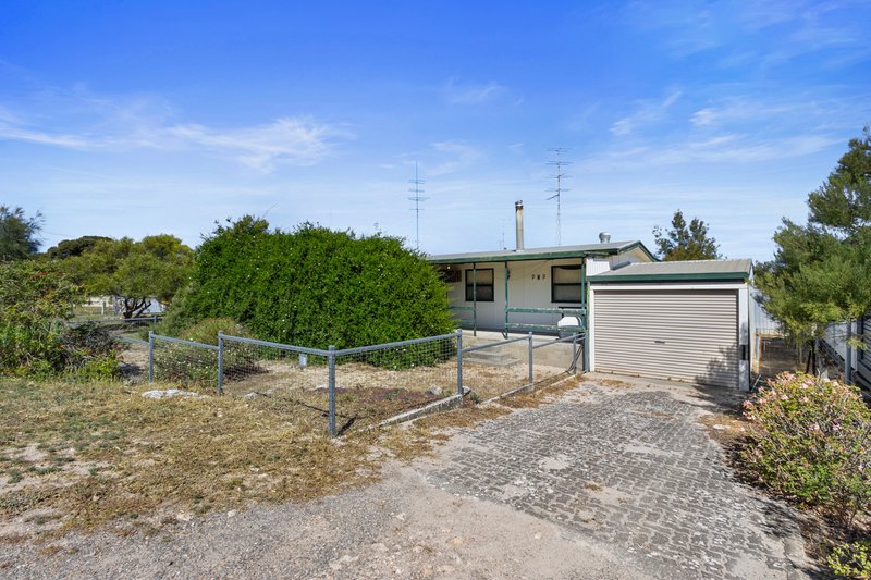 Photo - 26 Ti-Tree Road, The Pines SA 5577 - Image 2