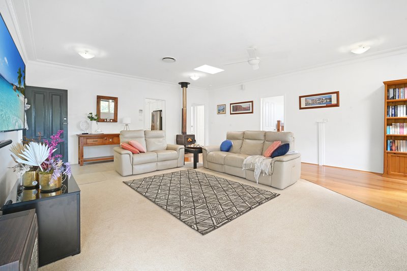 Photo - 26 Tinglewood Close, Tingira Heights NSW 2290 - Image 8