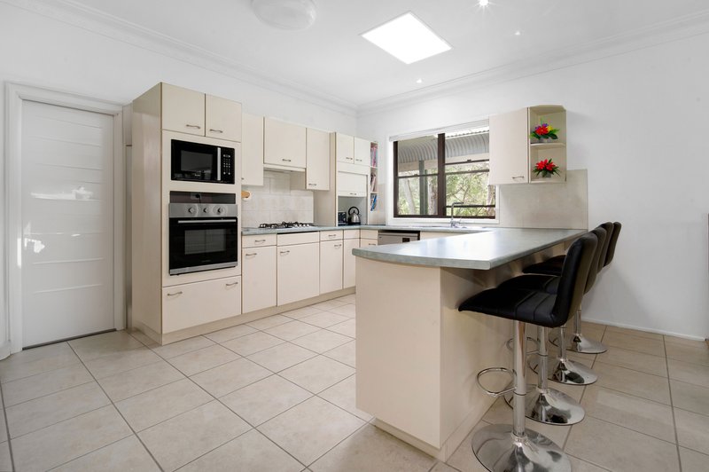 Photo - 26 Tinglewood Close, Tingira Heights NSW 2290 - Image 10