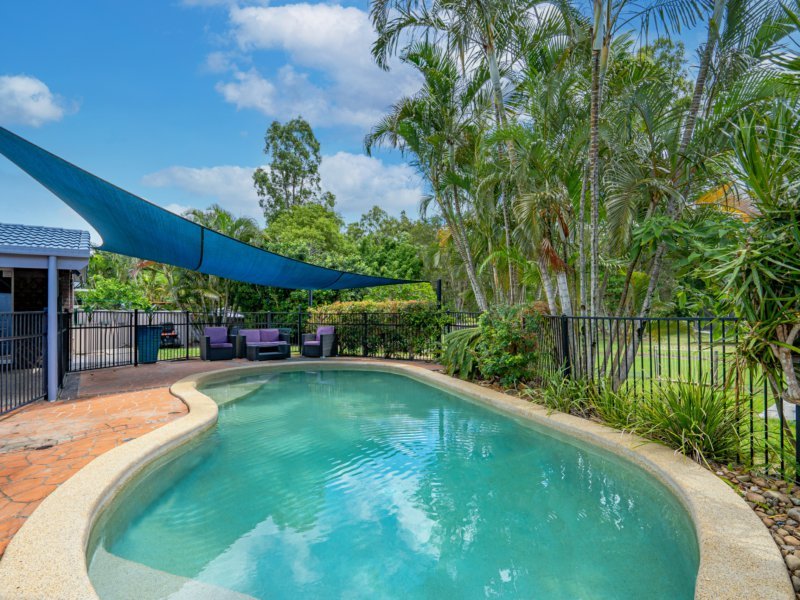 Photo - 26 Tobermory Court, Merrimac QLD 4226 - Image 1