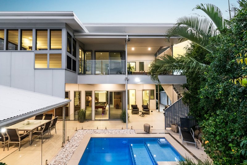 Photo - 26 Tombarra Street, Mooloolaba QLD 4557 - Image 2